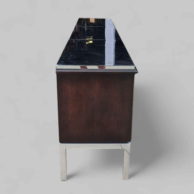 1970s Hollywood Regency Black Credenza in the Style of Tommi Parzinger, Chrome For Sale - Image 9 of 12