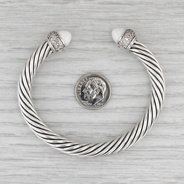 David Yurman Yurman 1.40ctw Diamond White Agate Cuff Bracelet W/ Pouch Sterling Silver 6.5" For Sale - Image 4 of 8