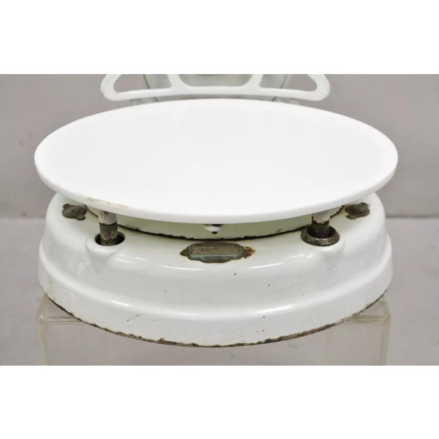 White Antique the Standard Computing Scale Co Dry Goods General Store Countertop Scale For Sale - Image 8 of 12