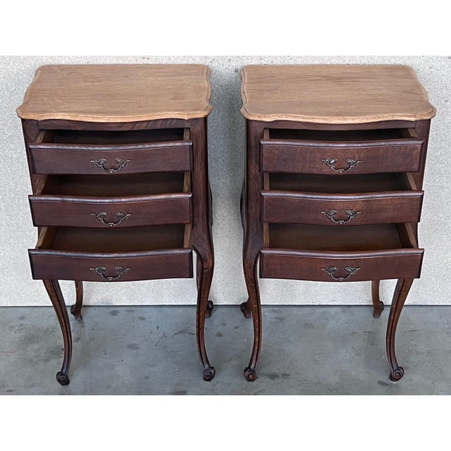 Antique Louis XV French Darkness Oak Nightstands, Set of 2 For Sale - Image 6 of 12