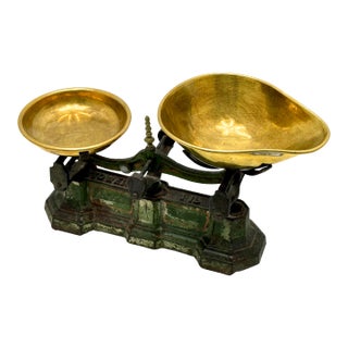 Great Small Size Antique American Cast Iron & Brass Confectionery & Candy Scale With Nice Original Paint For Sale
