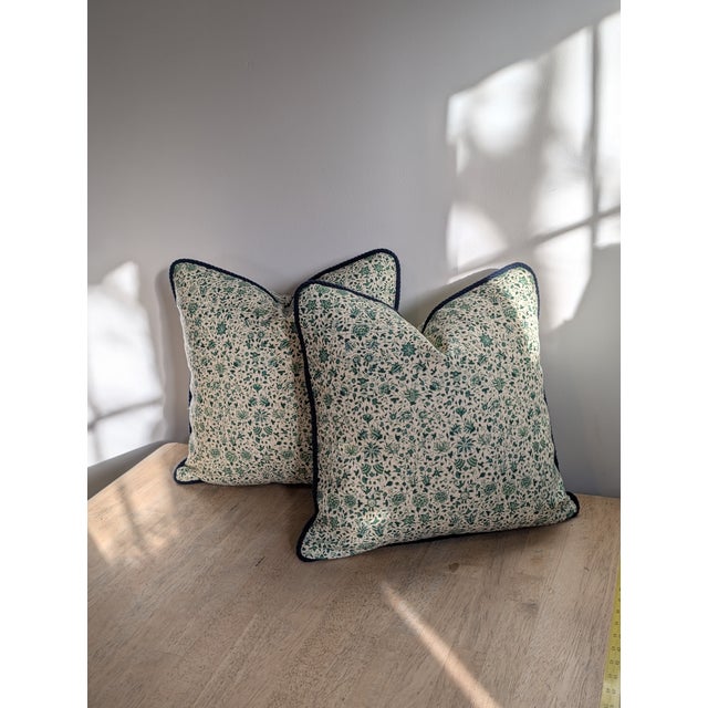 Custom Soane Britain Jasmine & Frangipani Pillows - 18" Pair and 11x14" Pair For Sale - Image 13 of 13