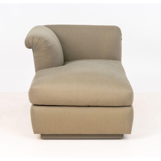 Textile R. Jones Golden Sheen Upholstered Chaise Longue For Sale - Image 7 of 9