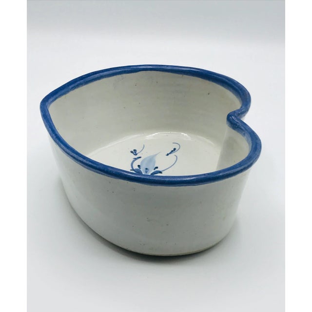 1990s Heart Shaped Hand Thrown Bowl For Sale - Image 5 of 11