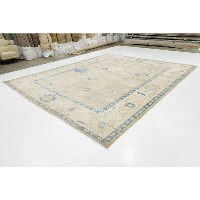 Serene Modern Oushak Style Hand-Knotted Wool Area Rug – Sky Blue & Champagne For Sale - Image 11 of 11