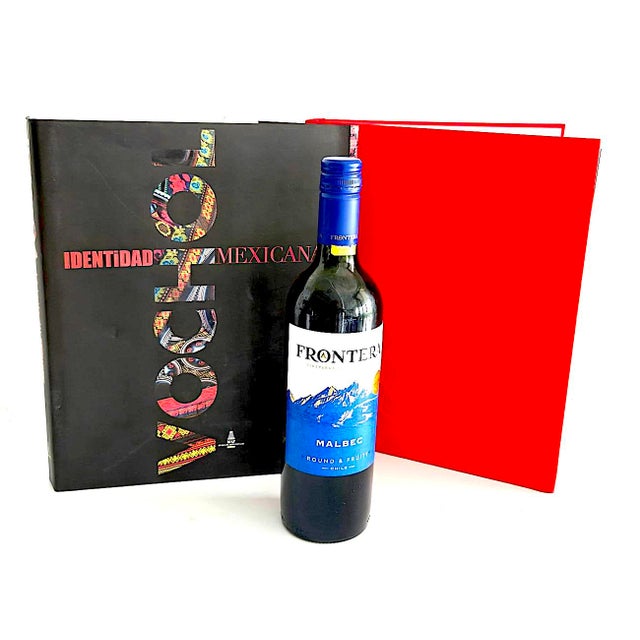 Offered is a rare find 1st edition book, "Vochol: Mexican Identity", a book featuring the iconic Vochol, a Volkswagen...