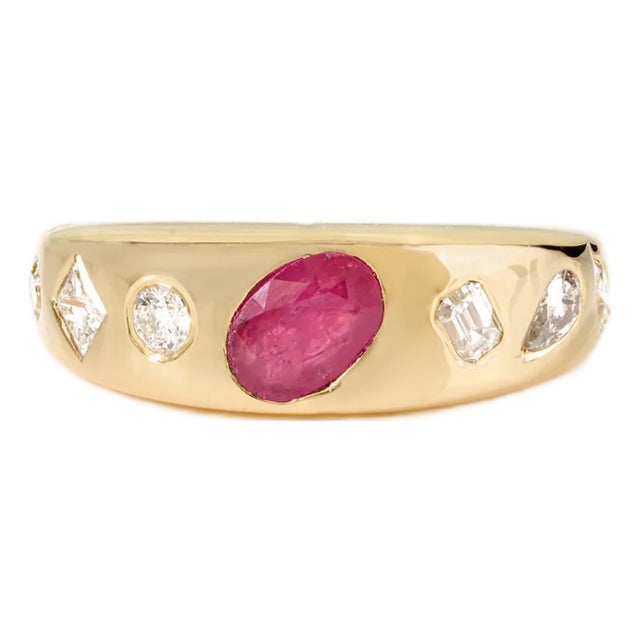 18k Solid Gold Art Deco Ruby and Diamond Statement Dome Ring Size 5 For Sale