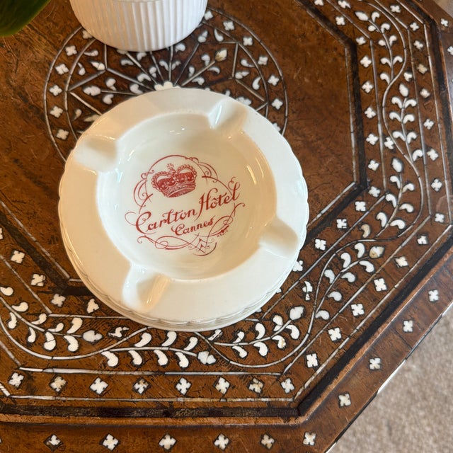 Mid 20th Century Vintage Carlton Hotel Cannes Ceramic Ashtray With Red Crest Branding For Sale - Image 5 of 7
