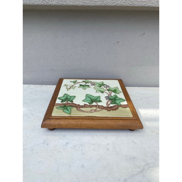 Art Nouveau Majolica Ivy Trivet Circa 1900 For Sale - Image 4 of 5