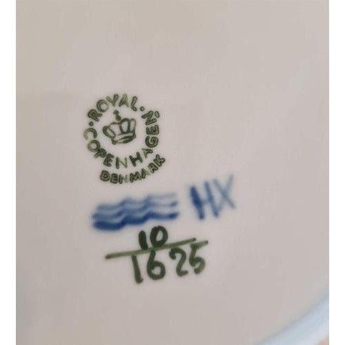 Tea Service from Royal Copenhagen, Set of 26 For Sale - Image 10 of 16