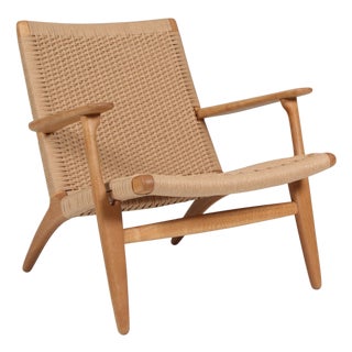 CH-25 Lounge Chair in Oak attributed to Hans J. Wegner for Carl Hansen & Søn, 1950s For Sale