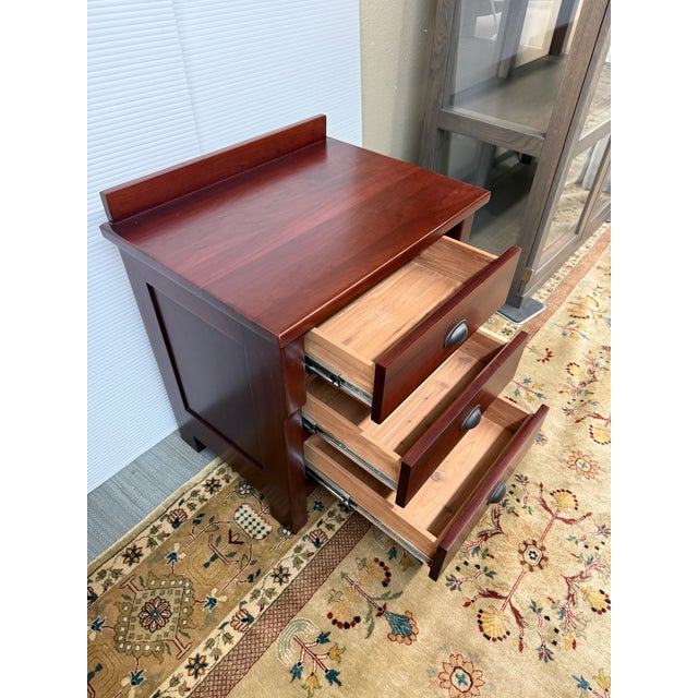 Early 21st Century Stuart Davis Nauvoo Bedroom Collection Nightstands, Pair For Sale - Image 5 of 12