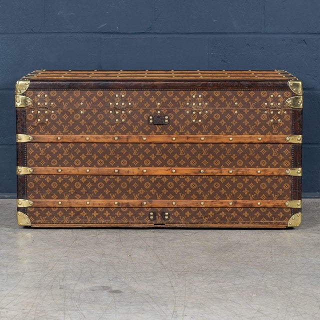 Late 19th Century Antique French Trunk in Woven Monogram Canvas from Louis Vuitton, 1896 For Sale - Image 5 of 18