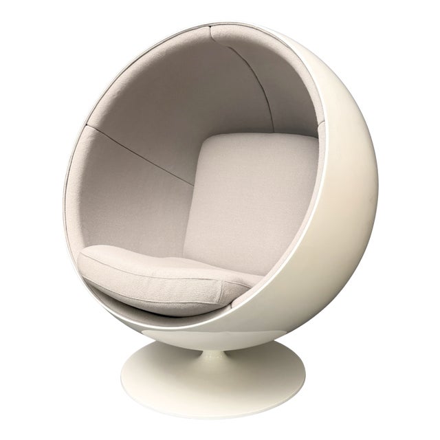 Ball Chair in White and Grey by Eero Aarnio for Asko, Finland, 1960s For Sale