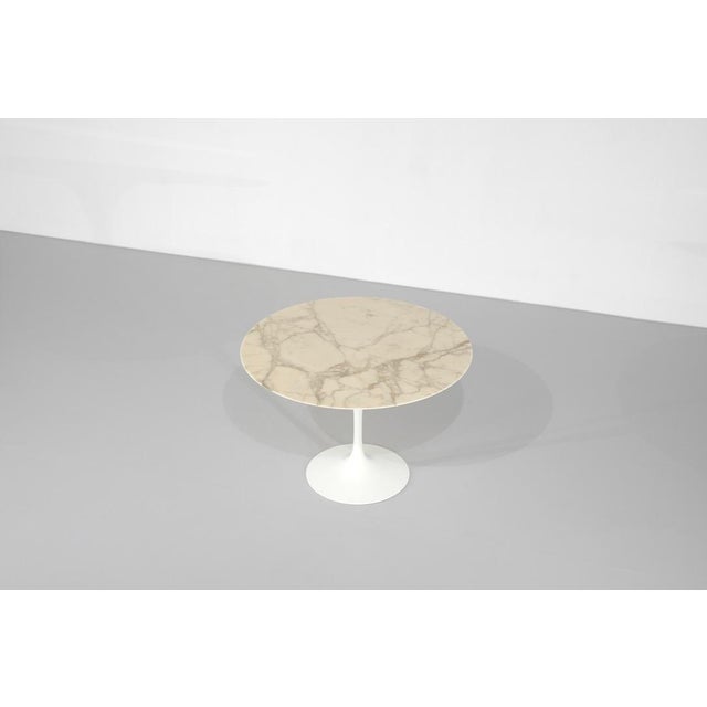 Tulip Marble Dining Table by Eero Saarinen for Knoll International, 2009 For Sale - Image 17 of 17