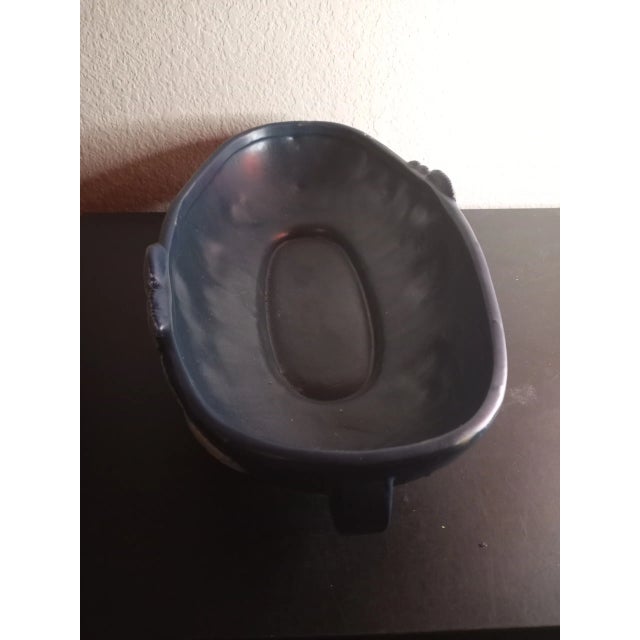 Roseville Pottery 1980s Roseville Dual Handle Oval Bowl For Sale - Image 4 of 8