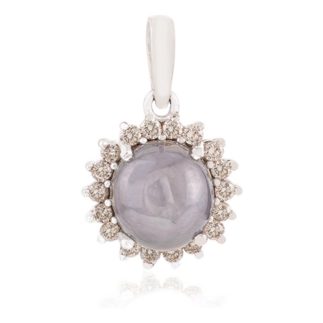 4.65ct Star Sapphire Cabochon & Diamond Sunburst Halo Pendant in 14k White Gold For Sale