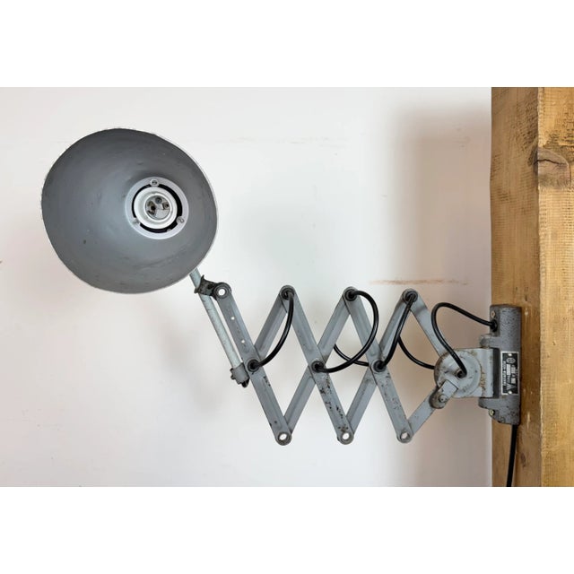 Gray Industrial Grey Scissor Wall Lamp, 1960s For Sale - Image 8 of 18