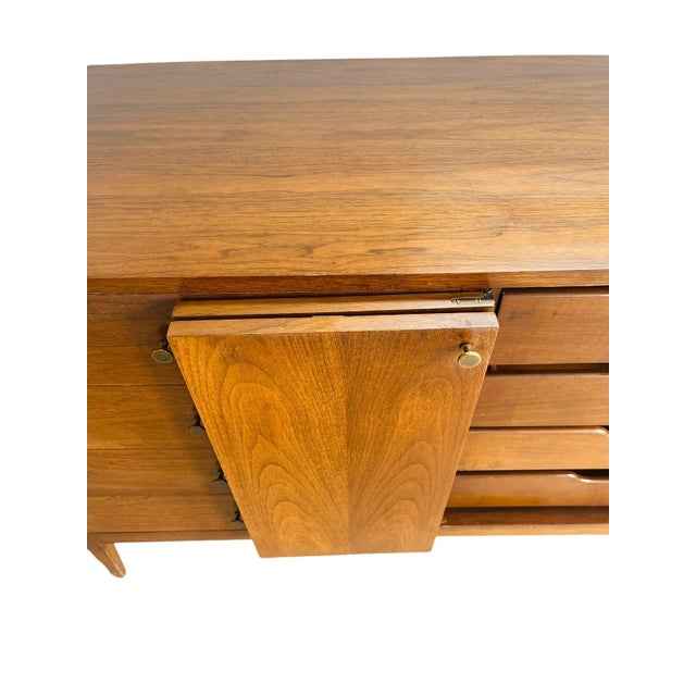 Brown Mid-Century Modern Walnut Triple Dresser in Style Paul McCobb For Sale - Image 8 of 11