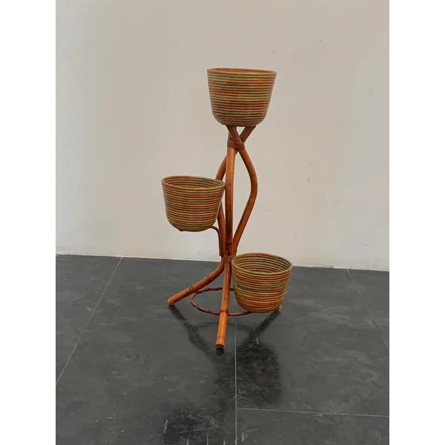Polychrome Wicker and Bamboo Vase Holder Tripods, 1970s, in Flawless conditions. Designed 1970 to 1979