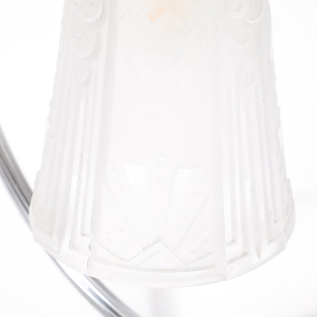 1930s Art Deco Chrome & Frosted Cubist Shade Open Form Table Lamp Signed Muller Freres For Sale - Image 14 of 15
