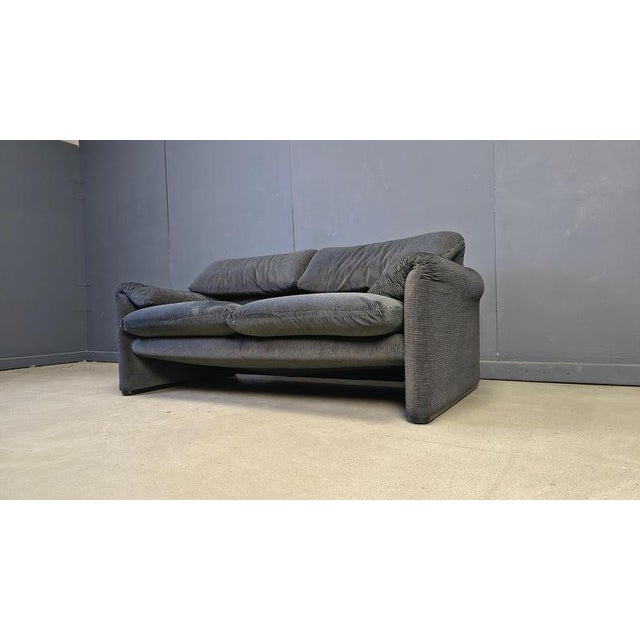 Maralunga Sofa by Vico Magistretti for Cassina, 1970 For Sale - Image 9 of 15