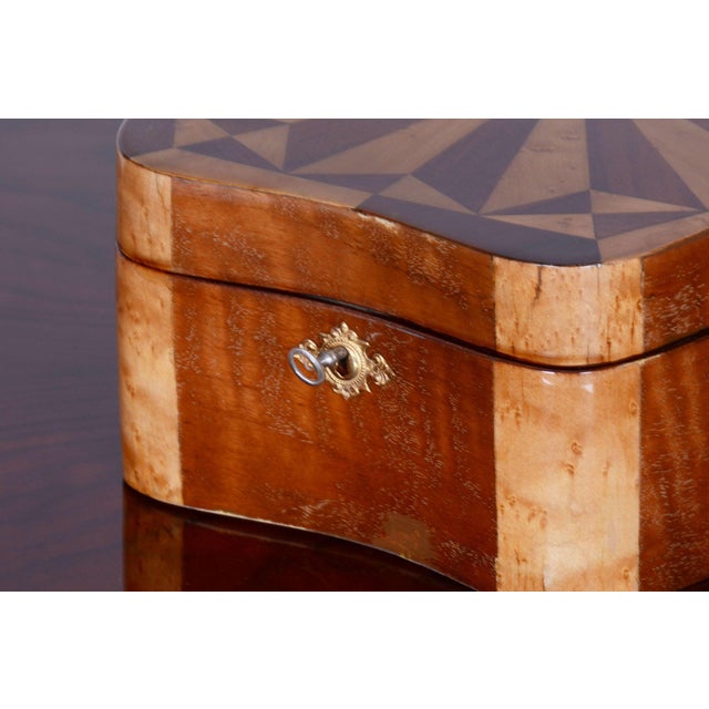 Art Deco Jewelry Box in Walnut and Maple, Czech, 1920s For Sale - Image 11 of 13