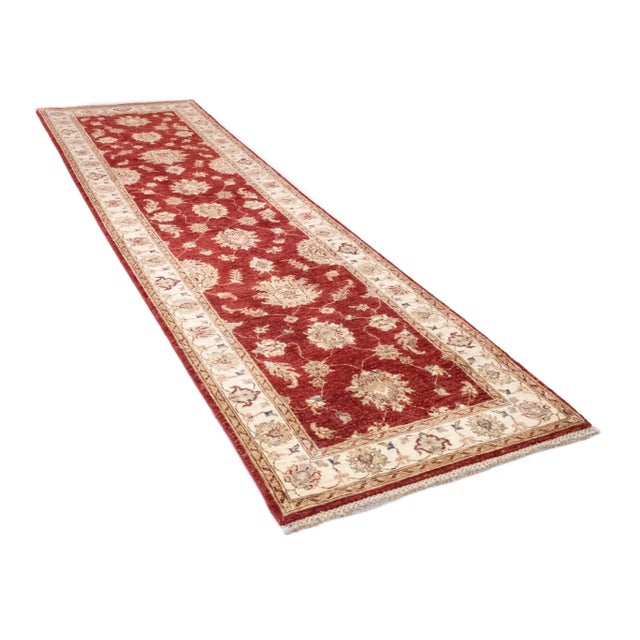 Middle Eastern Rug in Wool For Sale - Image 3 of 10