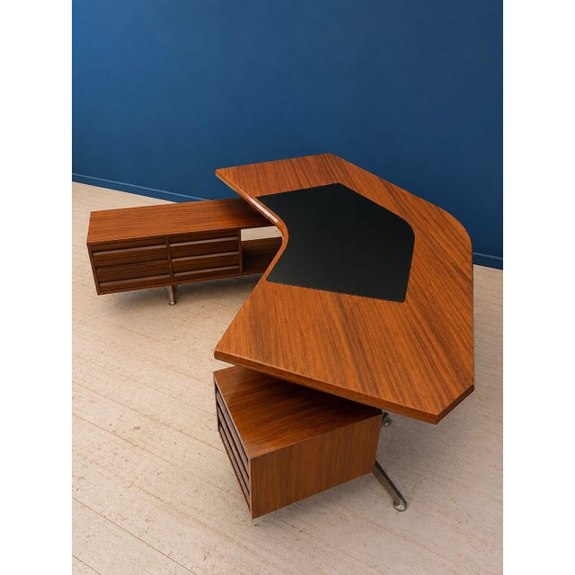 Mid-Century Modern T96 Boomerang Executive Desk by Osvaldo Borsani for Tecno, 1960s For Sale - Image 3 of 8