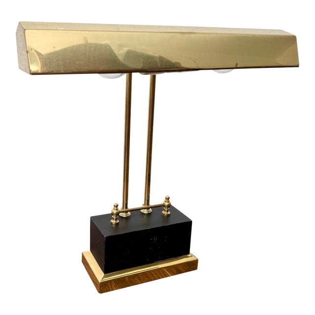 Vintage House of Troy Brass Piano Bankers Desk Lamp Working Condition Classy For Sale