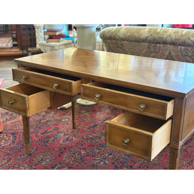 Vintage 1970s Traditional American of Martinsville Desk For Sale In Saint Louis - Image 6 of 13