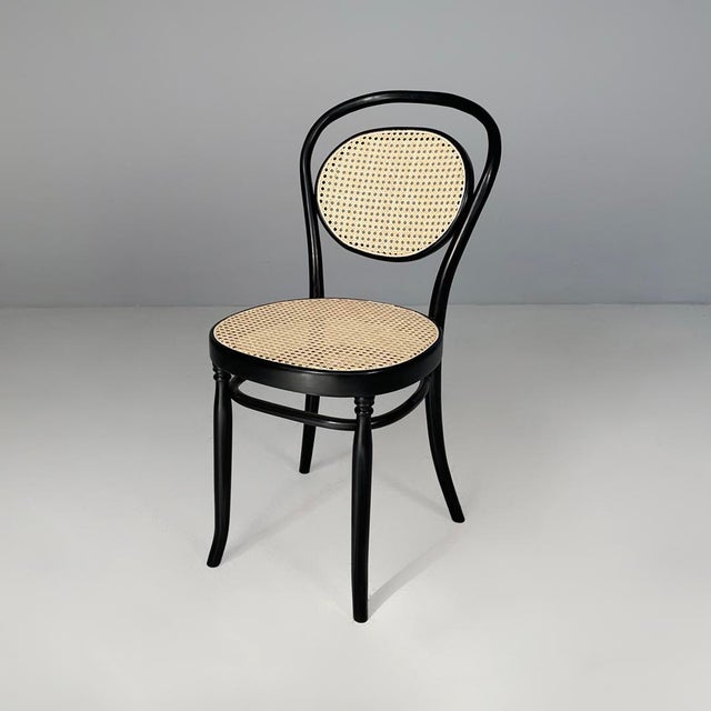 Italian chairs in straw and wood for Sautto e Liberale, 1930s Set of six chairs with straw seats and backs. The frame and...