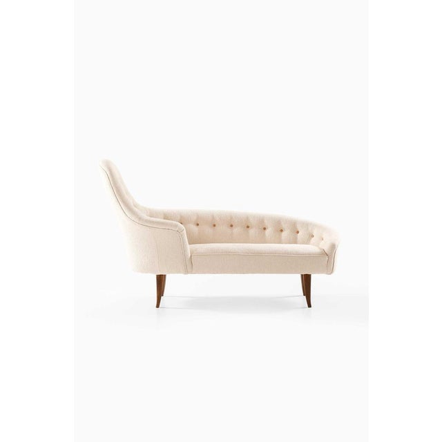 The lustgården daybed, designed by kerstin hörlin-holmquist and produced by nordiska kompaniet (nk) in sweden, is a rare...