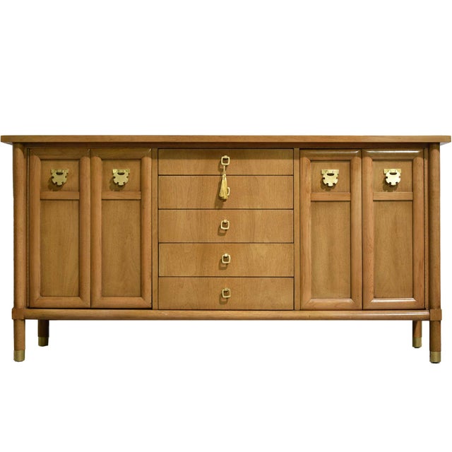 Mid Century Asian Chinoiserie Buffet by American of Martinsville For Sale - Image 15 of 15