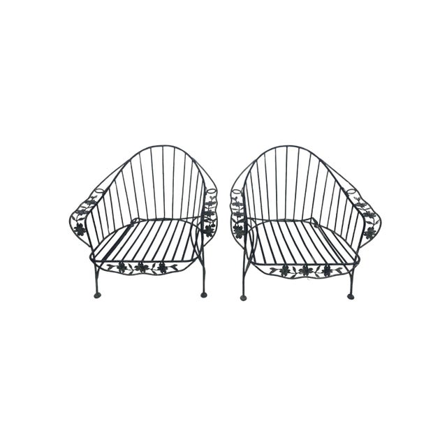 Rare vintage 2 pc set of extraordinary iron patio outdoor furniture attributed to Russell Woodard, c 1955. The set has...