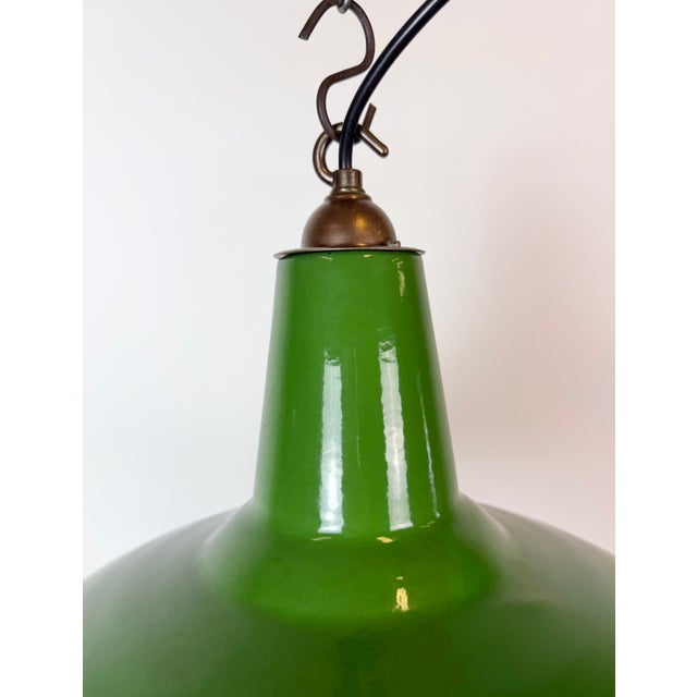 Mid-Century Modern Industrial Green Enamel Factory Pendant Lamp from Jackson Electrical Co., 1960s For Sale - Image 3 of 18