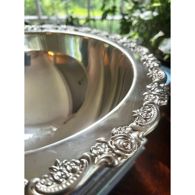 Metal Vintage Oneida “Du Maurier” 15” Silverplate Pedestal Punch Bowl or Centerpiece Bowl For Sale - Image 7 of 10