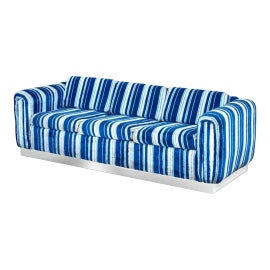 Example of Blue Mid-Century Modern Seating