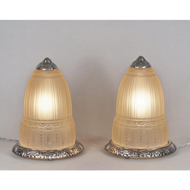 Art Deco Pair of 1920s French Art Deco Muller Freres Peach Frosted Glass & Nickeled Bronze Lamps For Sale - Image 3 of 11