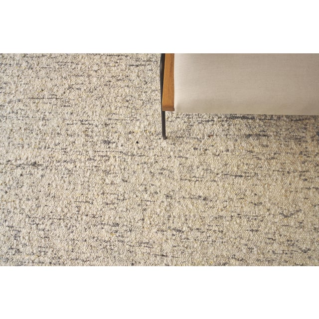 Exquisite Rugs Tocayo Handmade New Zealand Wool Gray Rug-12'X15' For Sale In Los Angeles - Image 6 of 7