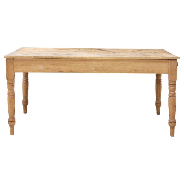 19th Century English Scrubbed Pine Farm Table With Drawer For Sale - Image 4 of 5