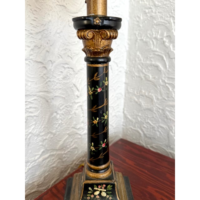 Mid 20th Century Mid 20th Century Neoclassical Black and Gold Corinthian Column Lamp With Hand Painted Florals and Pleated Shade For Sale - Image 5 of 9