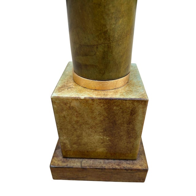 Vintage Mid-Century Jade Column Table Lamp With Cream Lampshade For Sale - Image 4 of 15