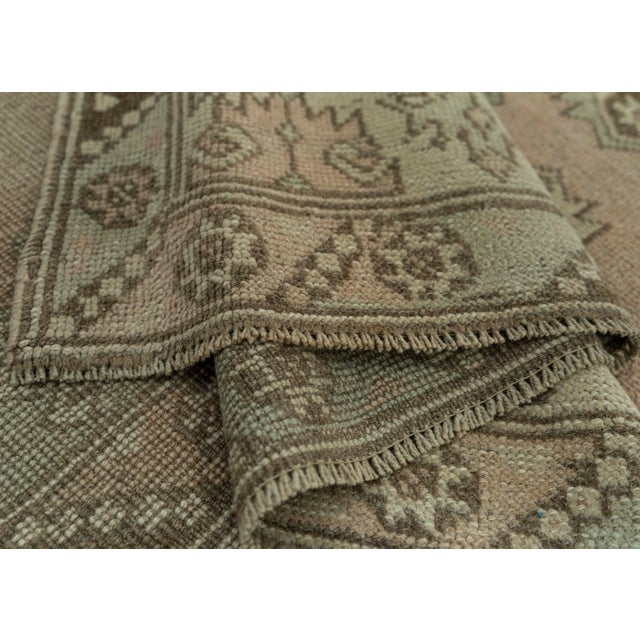 Turkish Vintage Rug 6'10" x 9'4" #20698 For Sale In Houston - Image 6 of 8