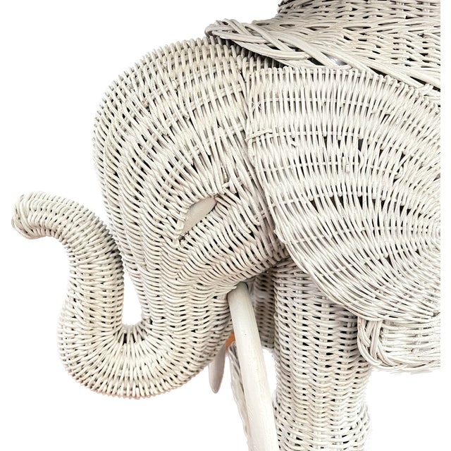Late 20th Century White Wicker Elephant Side Table With Detachable