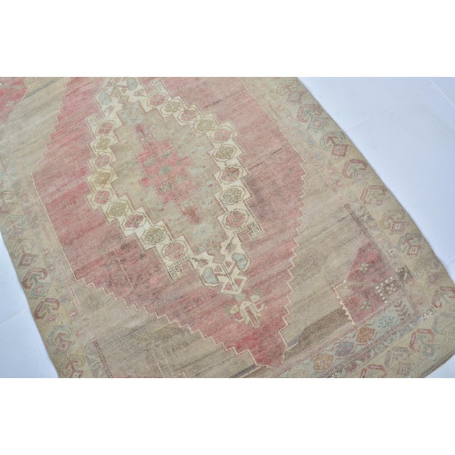 1950s Vintage Handknotted Area Carpet For Sale - Image 5 of 10