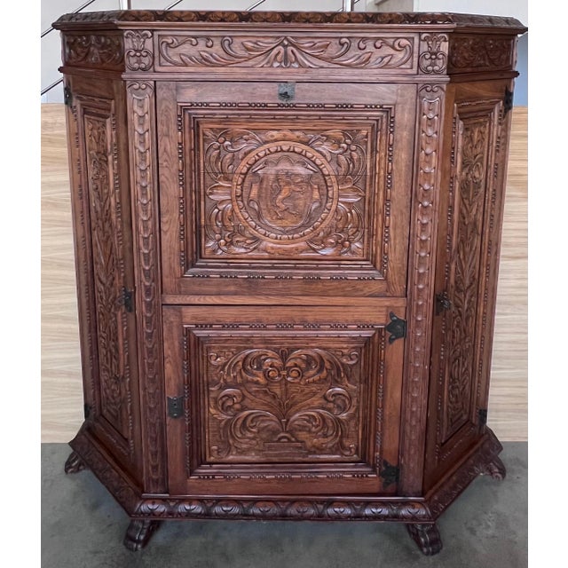 Spanish Baroque Cabinet Bar in Carved Walnut, 1910s For Sale - Image 17 of 18