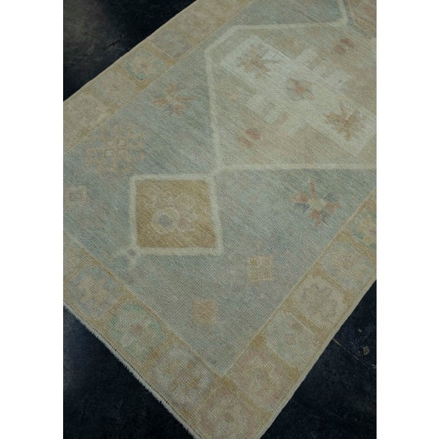 Early 21st Century Turkish Oushak Rug 3'8" x 13'7" #18042 For Sale - Image 5 of 8