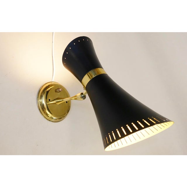 Mid-Century Modern 1950s Rare Stilnovo Diablo Atomic Modern Space Age Brass Architectural Twin Wall Lamp Italy via Gill Glass & Fixture For Sale - Image 3 of 8