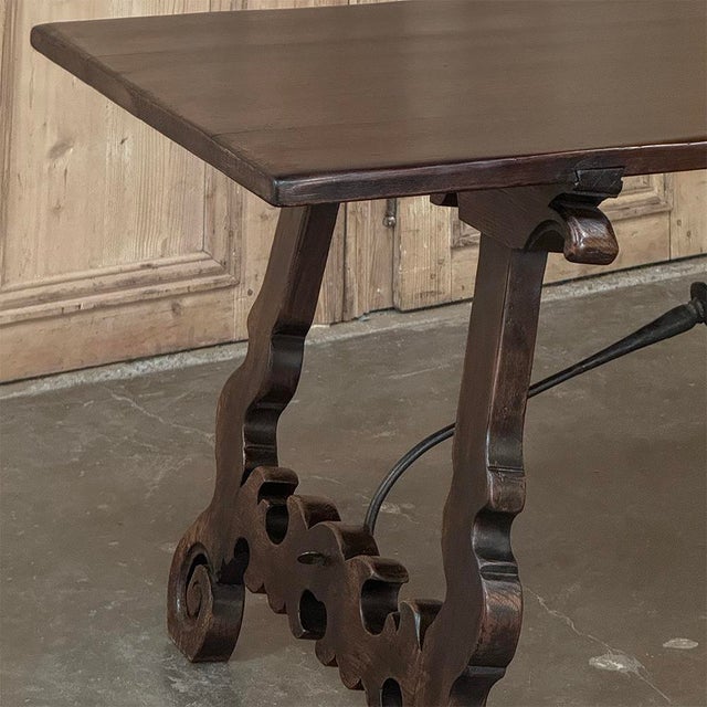 19th Century Italian Rustic Dining Table For Sale - Image 9 of 12